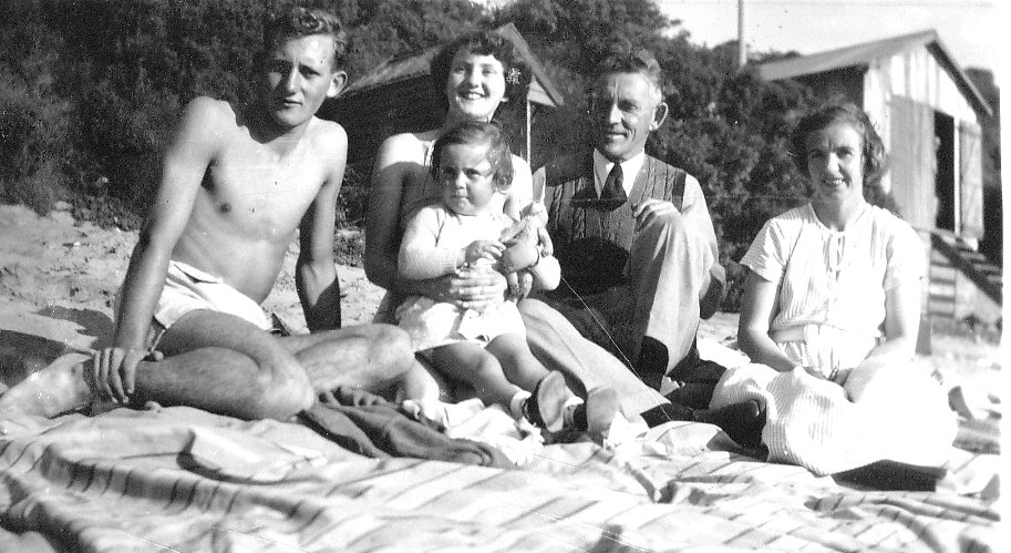John Gellie, Helen Gelli &amp; Jane Pyke, Harold Gellie, Mavis Pyke
