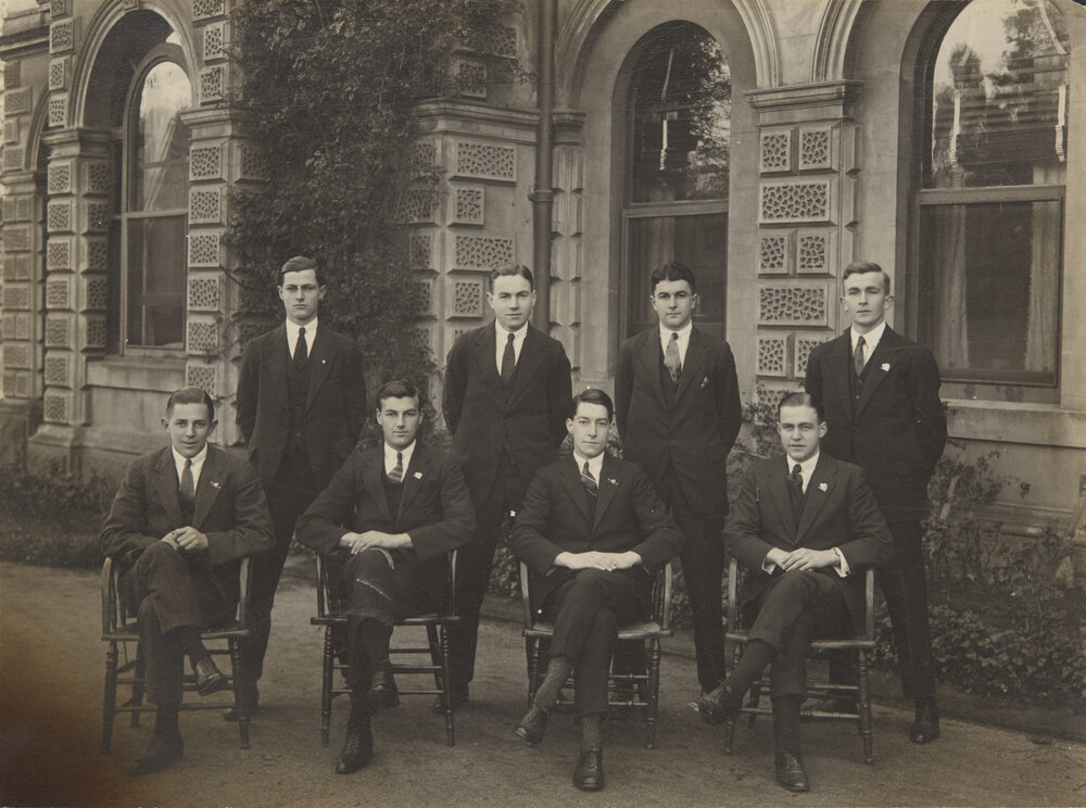 Prefects 1926, sub group with Holt
