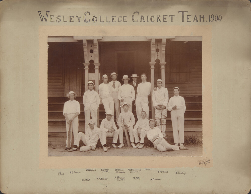 Cricket 1900 team