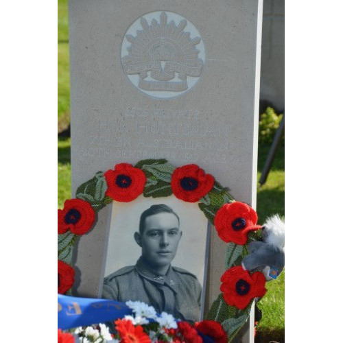 Huntsman, Henry Russell OW(1906)