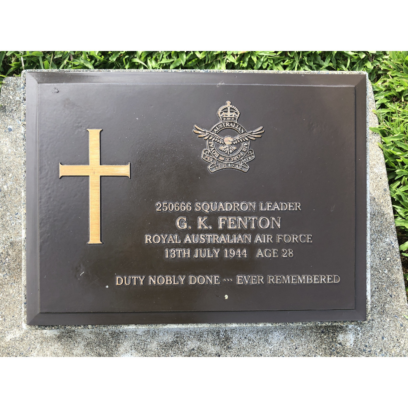 Fenton, Keith Keith OW(1930)