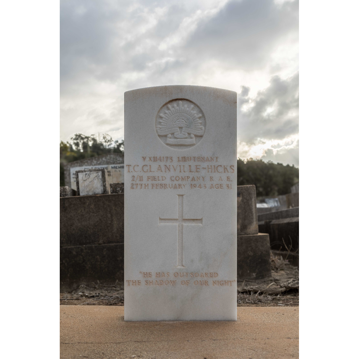 Hicks, Tregarthen Charles Glanville OW(1919)