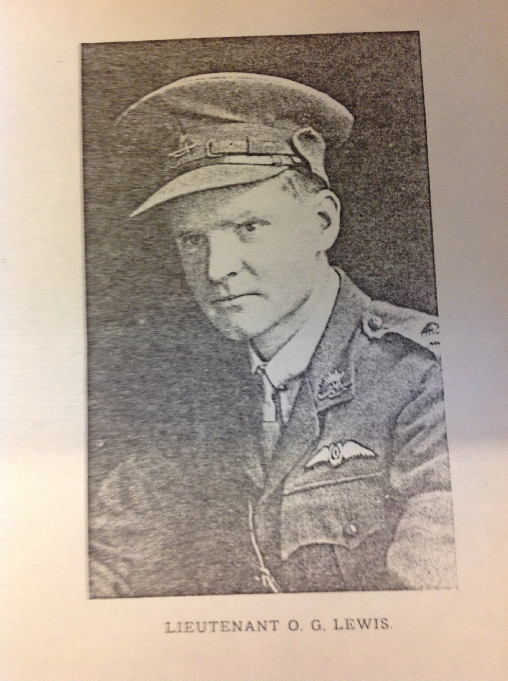 Lewis, Owen Gowar OW(1909)