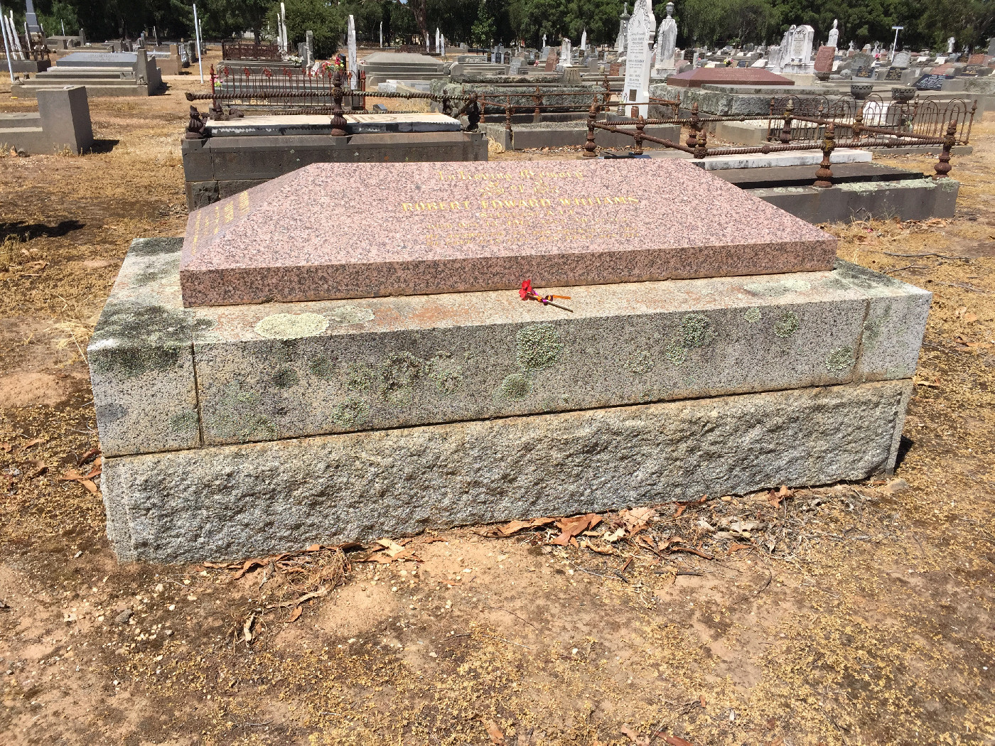 Williams, Robert Edward OW(1909)