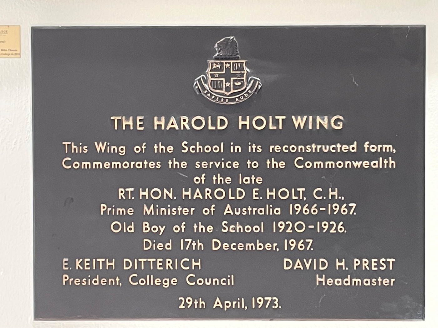 Harold Holt wing plaque